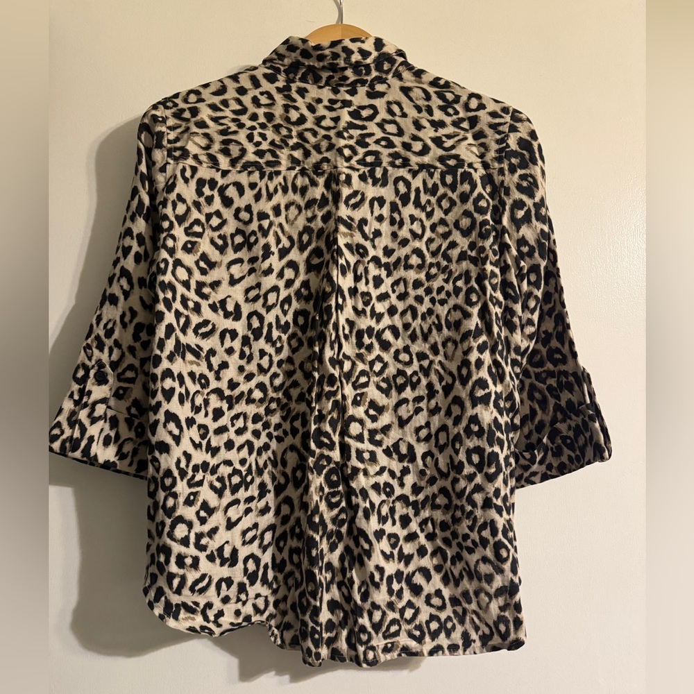 Jones New York Leopard Button Down Shirt - Picture 4 of 4